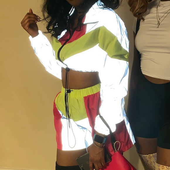 Reflective Set - Picture 2 of 3